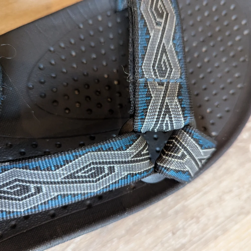 Teva Size 11 Blue and Black Sandals Versatile Outdoor‎ Comfort